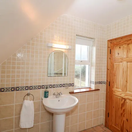 The Skating Rock Ferienhaus Bonane